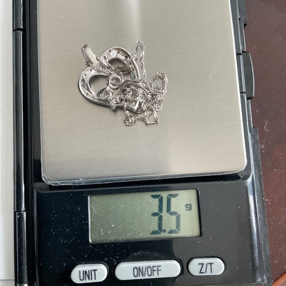 10k Solid goldHeart Necklace - Picture 10 of 10